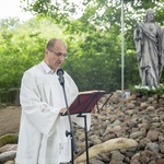 Lasek Miłosierdzia Bożego i Zakątek świętych Joachima i Anny, cz. 1