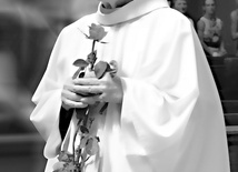 ▲	Był zainspirowany duchowością św. Karola de Foucauld.