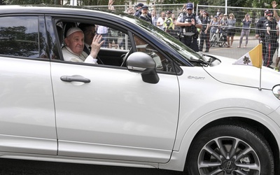 Papież rozpocznie wizytę w Quebecu i spotka się z premierem Trudeau