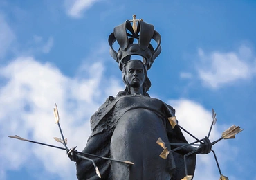 Figura Matki Bożej Łaskawej w sanktuarium św. Jana Pawła II w Radzyminie.
