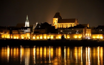 Toruń piernikiem stoi