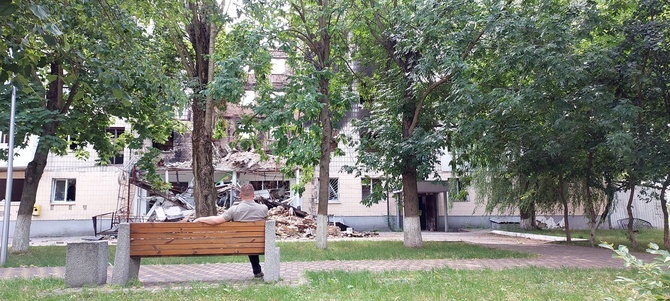 Obrazki wojenne z Ukrainy - podróż ks. Bartłomieja Kota