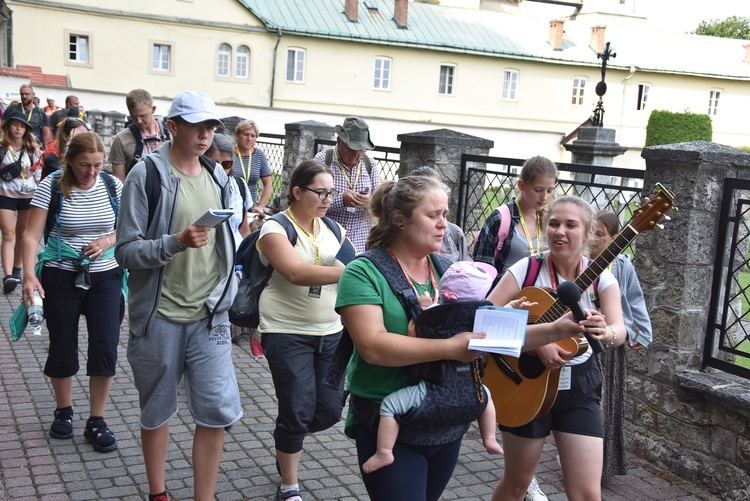 Górale w drodze na Jasną Górę