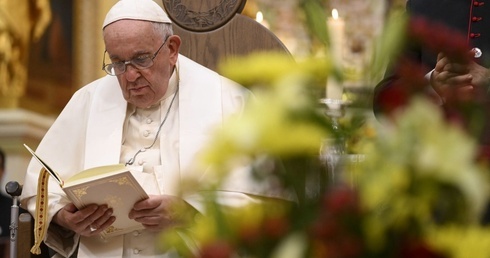 Papież Franciszek do duchowieństwa: To nie wiara przeżywa kryzys, ale sposób, w jaki ją głosimy