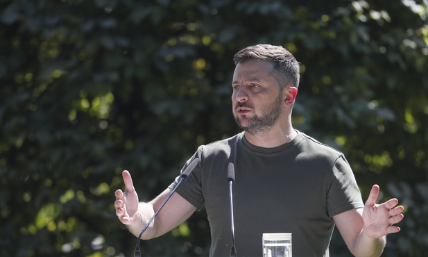 Zełenski o zabiciu ukraińskich jeńców: mamy dowody, że była to zaplanowana zbrodnia