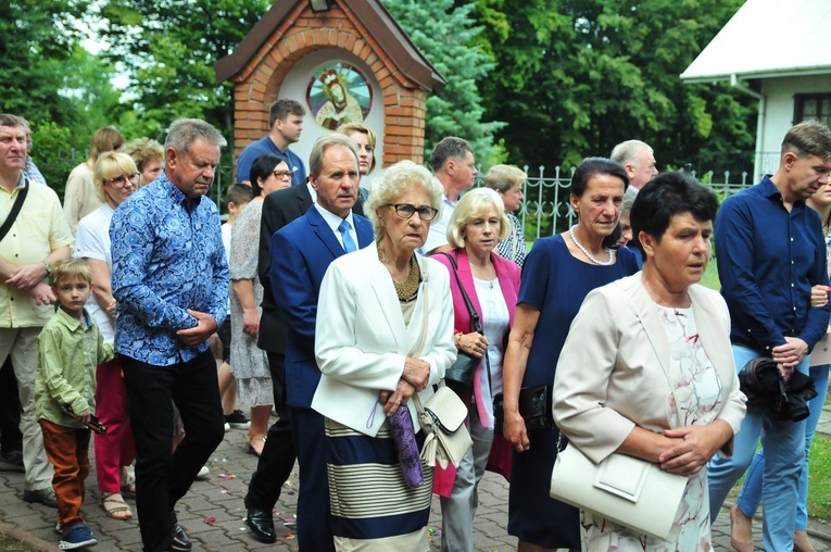 Procesja odpustowa w Motyczu