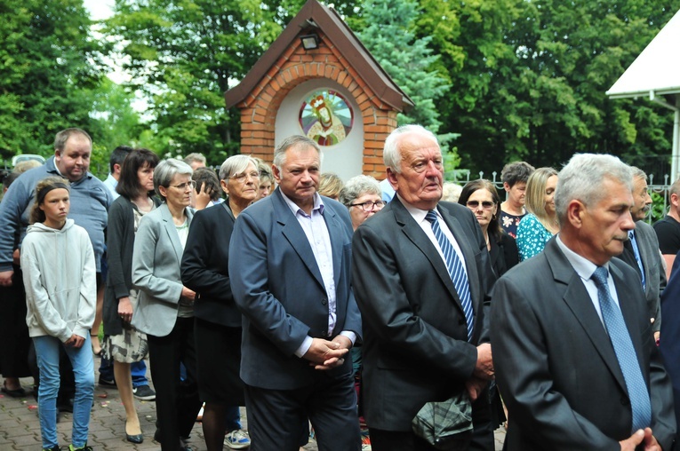 Procesja odpustowa w Motyczu