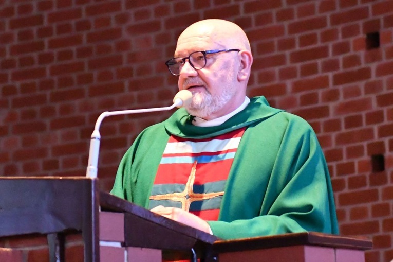 Wzruszające pożegnanie wieloletniego zielonogórskiego proboszcza