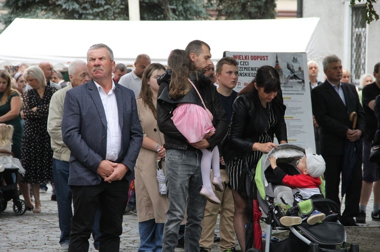 Nowy Sącz. Wielki odpust ku czci Przemienienia Pańskiego - dzień 1.