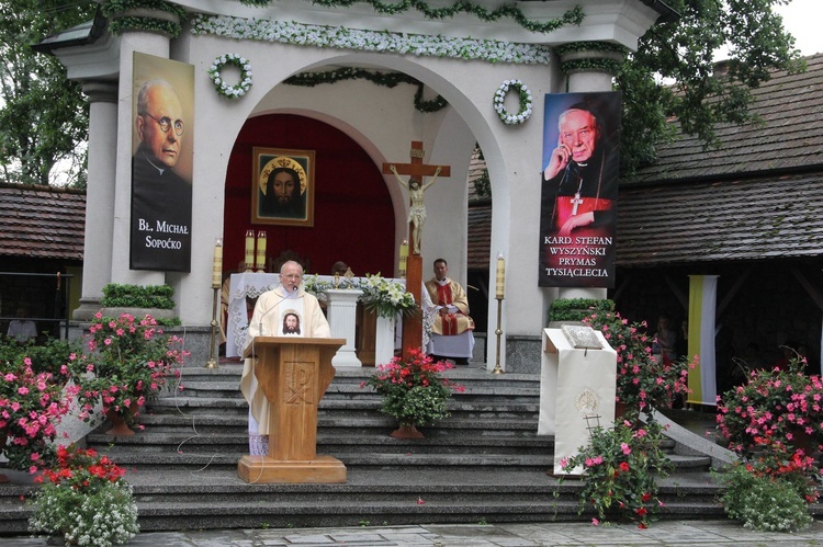 Nowy Sącz. Wielki odpust ku czci Przemienienia Pańskiego - dzień 1.