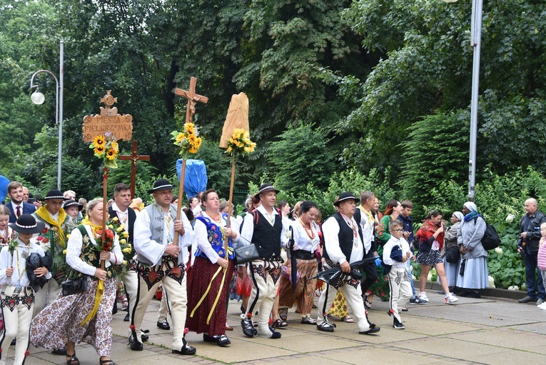 Pątnicy z 41. Góralskiej Pieszej Pielgrzymki na Jasną Górę dotarli do celu