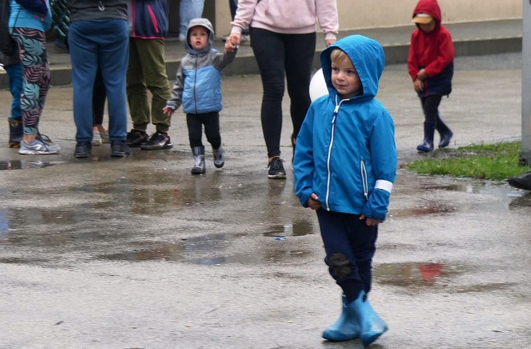 Deszczowa 12. Biesiada Rodzinna z Fundacją Krzyż Dziecka w Pisarzowicach