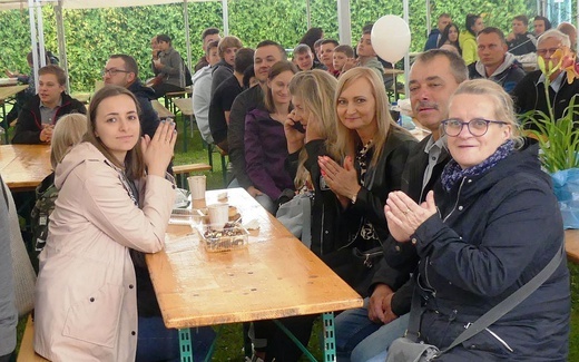 Deszczowa 12. Biesiada Rodzinna z Fundacją Krzyż Dziecka w Pisarzowicach