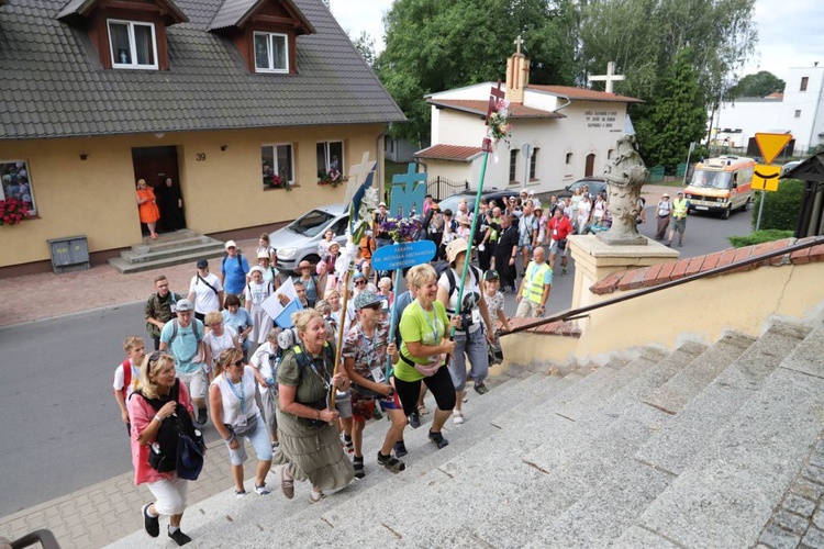 Rokitno. Dziękczynienie za Pieszą Pielgrzymkę z Gorzowa na Jasną Górę