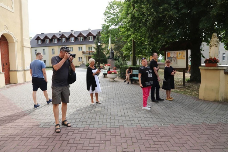 Rokitno. Dziękczynienie za Pieszą Pielgrzymkę z Gorzowa na Jasną Górę