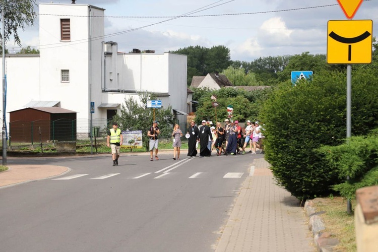 Rokitno. Dziękczynienie za Pieszą Pielgrzymkę z Gorzowa na Jasną Górę