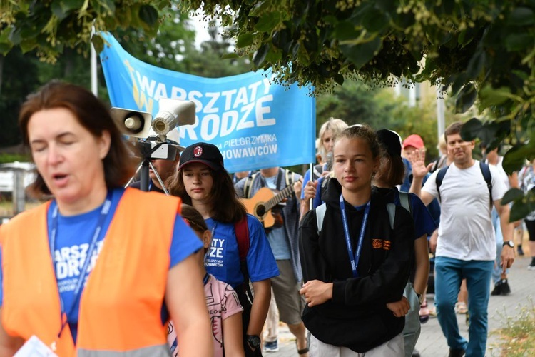 Pielgrzymka Nauczycieli i Wychowawców "Warsztaty w drodze" już na szlaku