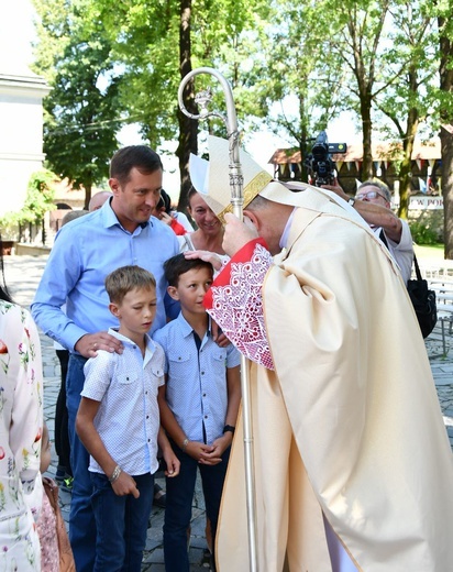 Nowy Sącz. Wielki odpust ku czci Przemienienia - dzień 2. (cz. 1)