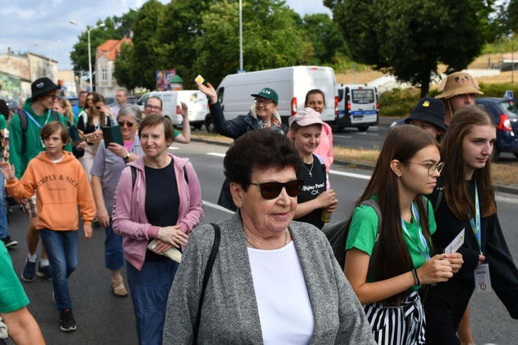 Piesza Pielgrzymka z Zielonej Góry zmierza do Czarnej Madonny