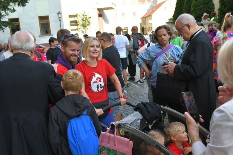 Piesza Pielgrzymka z Zielonej Góry zmierza do Czarnej Madonny