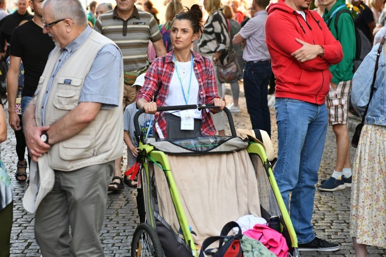 Piesza Pielgrzymka z Zielonej Góry zmierza do Czarnej Madonny