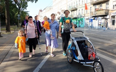 Pielgrzymka uczy nas cieszyć się z małych rzeczy