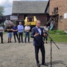 Mikołów. Protest mieszkańców Mokrego. Nie chcą stracić domów pod budowę torów do CPK