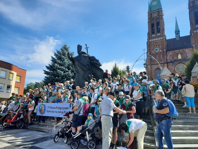 77. Rybnicka Pielgrzymka na Jasną Górę. Dzień I