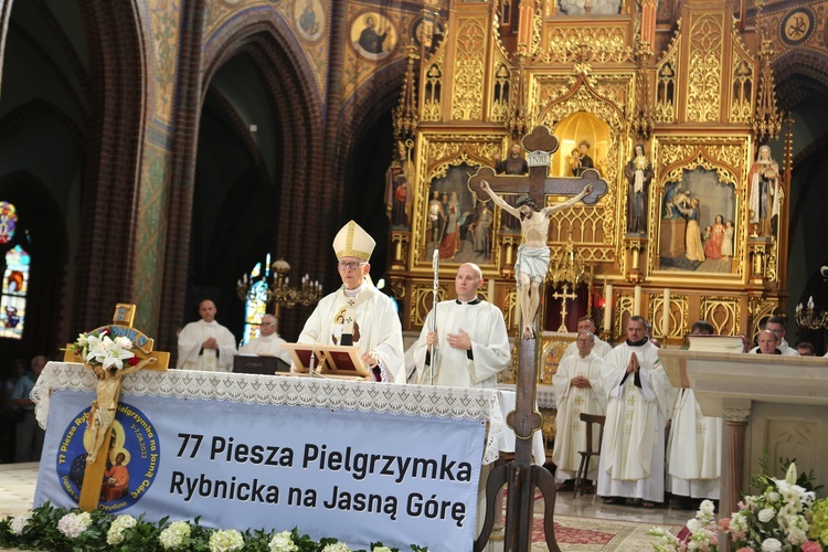 Rybnicka pielgrzymka - Eucharystia na rozpoczęcie