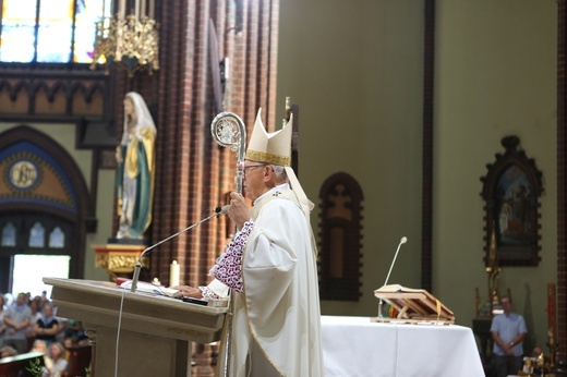 Rybnicka pielgrzymka - Eucharystia na rozpoczęcie