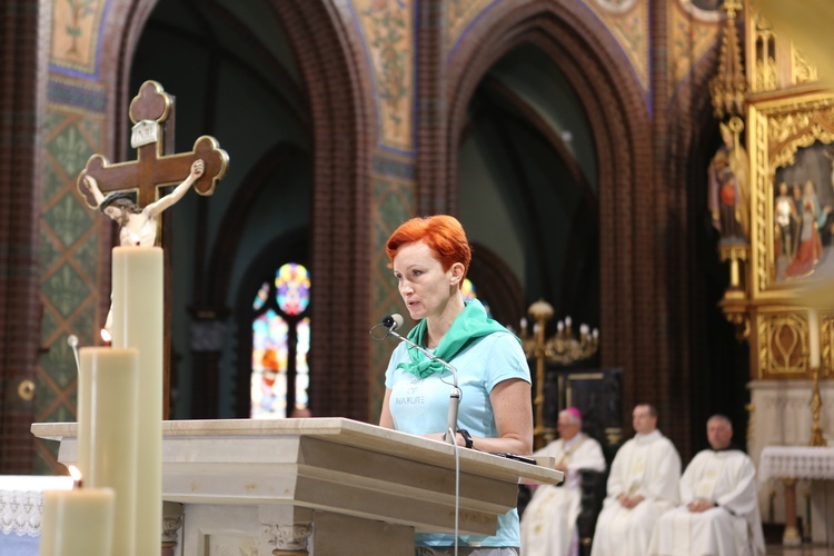 Rybnicka pielgrzymka - Eucharystia na rozpoczęcie