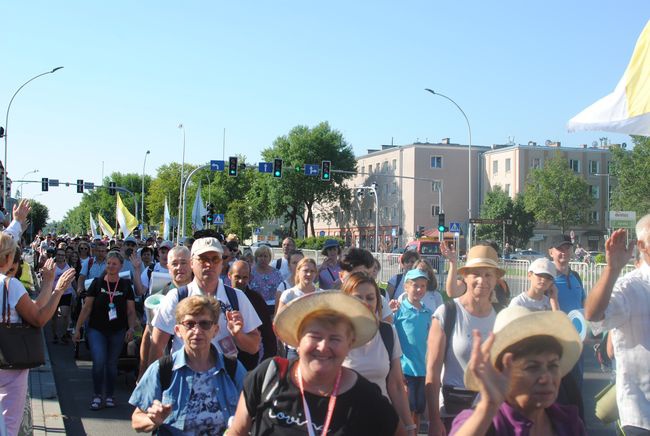 Stalowa Wola. XXXIX Piesza Pielgrzymka na Jasną Górę.