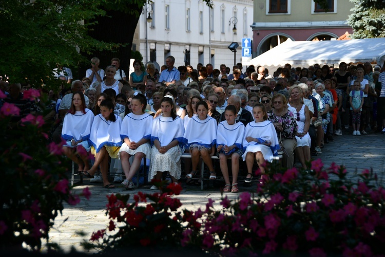 Nowy Sącz. Wielki odpust ku czci Przemienienia - dzień 5.