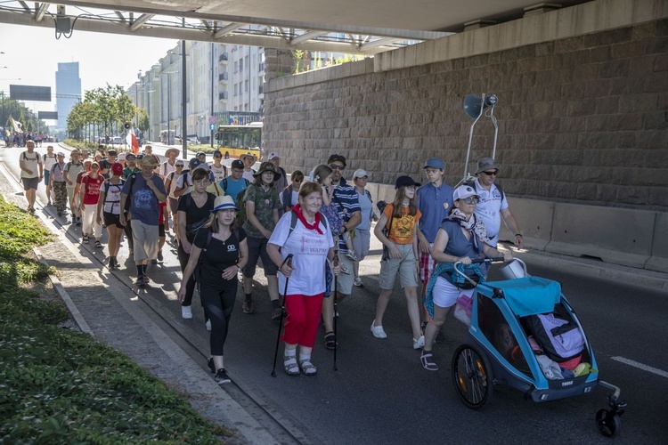 Zobaczcie ich radość. 2000 pielgrzymów WAPM ruszyło na Jasną Górę