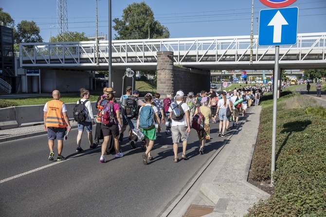 Zobaczcie ich radość. 2000 pielgrzymów WAPM ruszyło na Jasną Górę