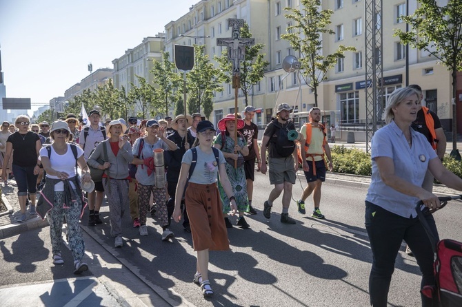 Zobaczcie ich radość. 2000 pielgrzymów WAPM ruszyło na Jasną Górę