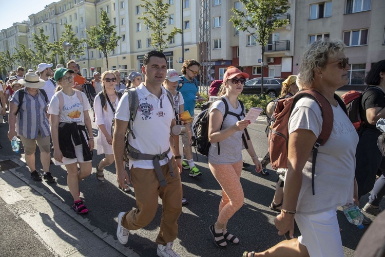 Zobaczcie ich radość. 2000 pielgrzymów WAPM ruszyło na Jasną Górę