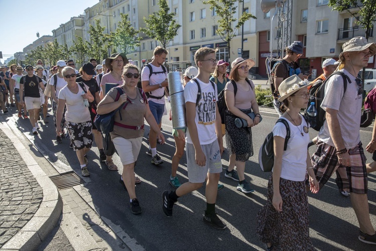 Zobaczcie ich radość. 2000 pielgrzymów WAPM ruszyło na Jasną Górę