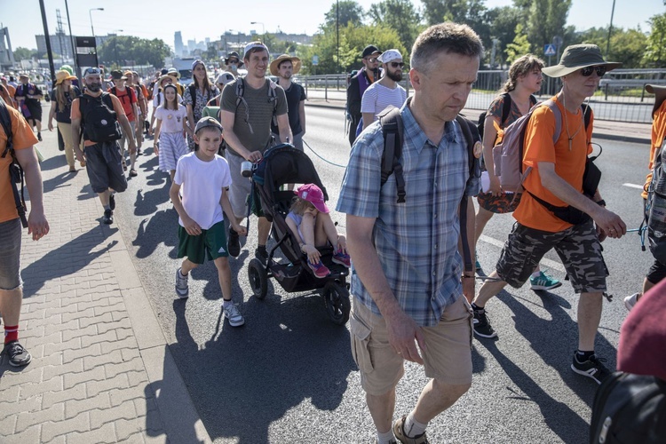 Zobaczcie ich radość. 2000 pielgrzymów WAPM ruszyło na Jasną Górę