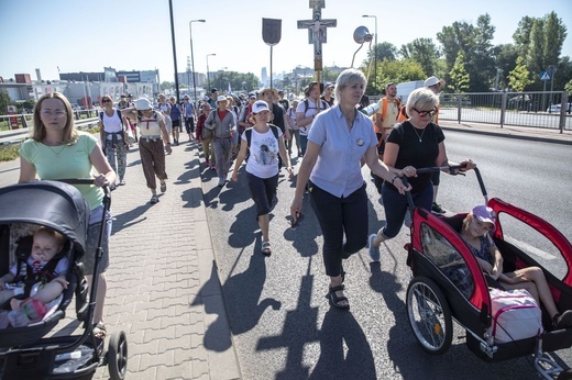 Zobaczcie ich radość. 2000 pielgrzymów WAPM ruszyło na Jasną Górę