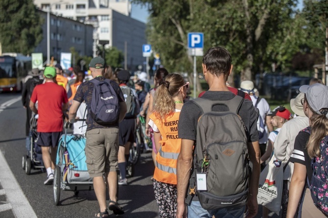 300 pielgrzymów na wózkach i ich opiekunów. 31. Pielgrzymka Osób Niepełnosprawnych