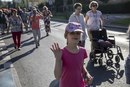 300 pielgrzymów na wózkach i ich opiekunów. 31. Pielgrzymka Osób Niepełnosprawnych