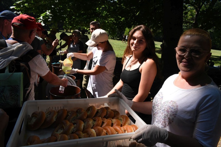 45. Piesza Pielgrzymka Rzeszowska w Przecławiu