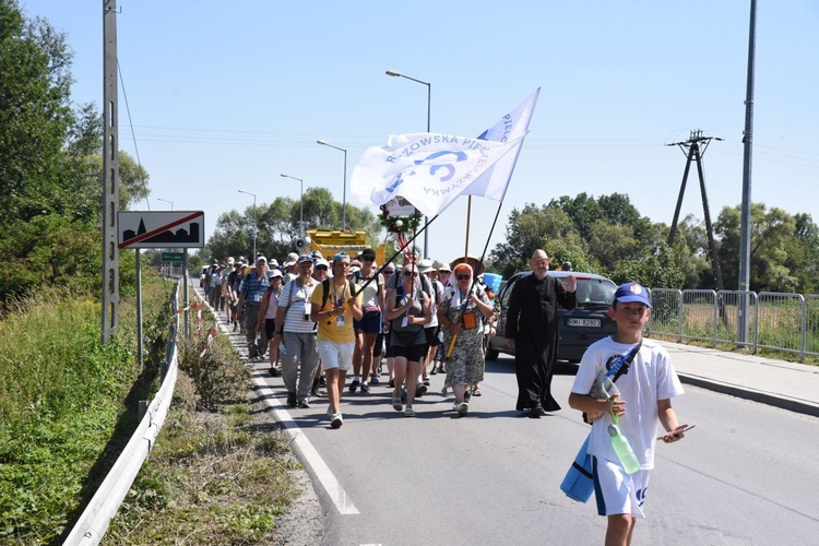 45. Piesza Pielgrzymka Rzeszowska w Przecławiu