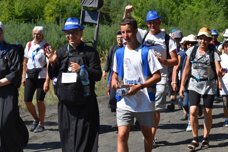 XIX PPDŚ - Dzień V - Z Popielowa do Murowa