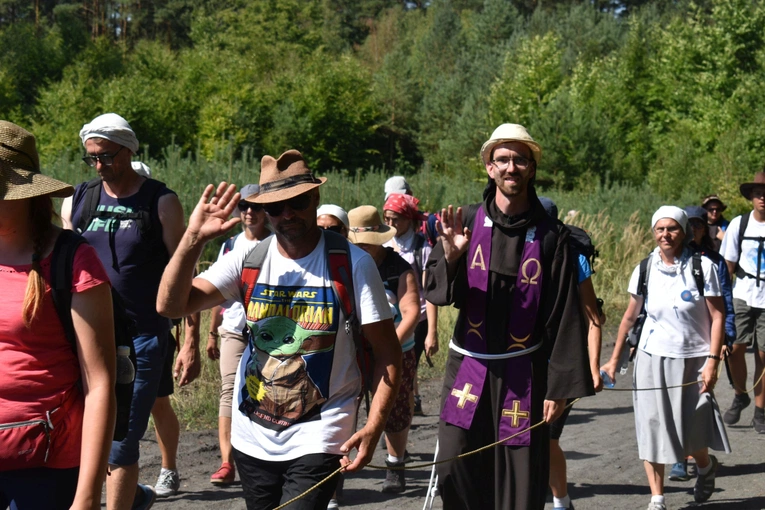 XIX PPDŚ - Dzień V - Z Popielowa do Murowa