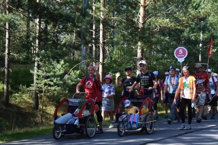 XIX PPDŚ - Dzień V - Z Popielowa do Murowa