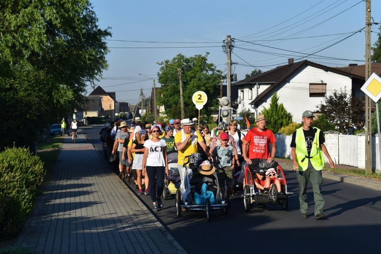 XIX PPDŚ - Dzień V - Z Popielowa do Murowa