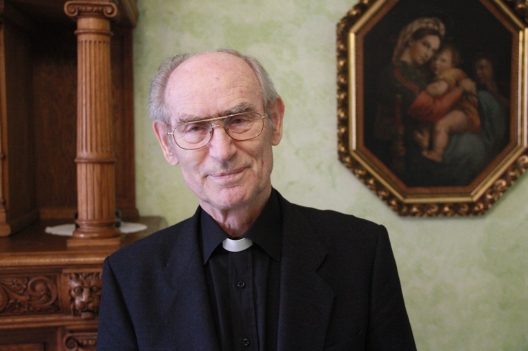 Abp Alfons Nossol kończy 90 lat życia