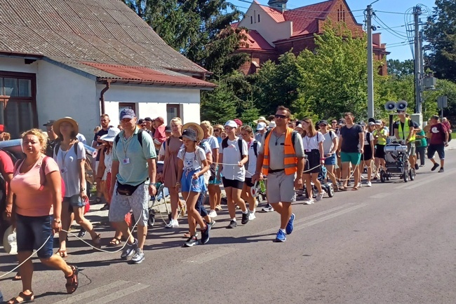 Pielgrzymka z Kuczek na Jasną Górę